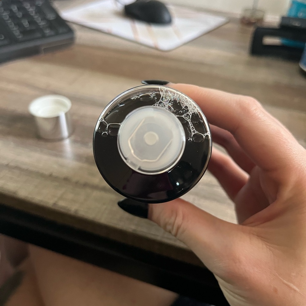 Charcoal Micellar Water - Picture 7 of 10